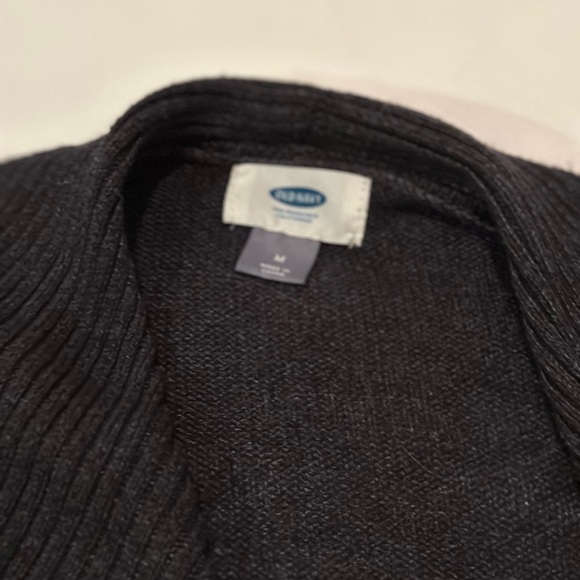 Old Navy, size M, charcoal gray shawl collar sweater with pockets - Picture 5 of 5